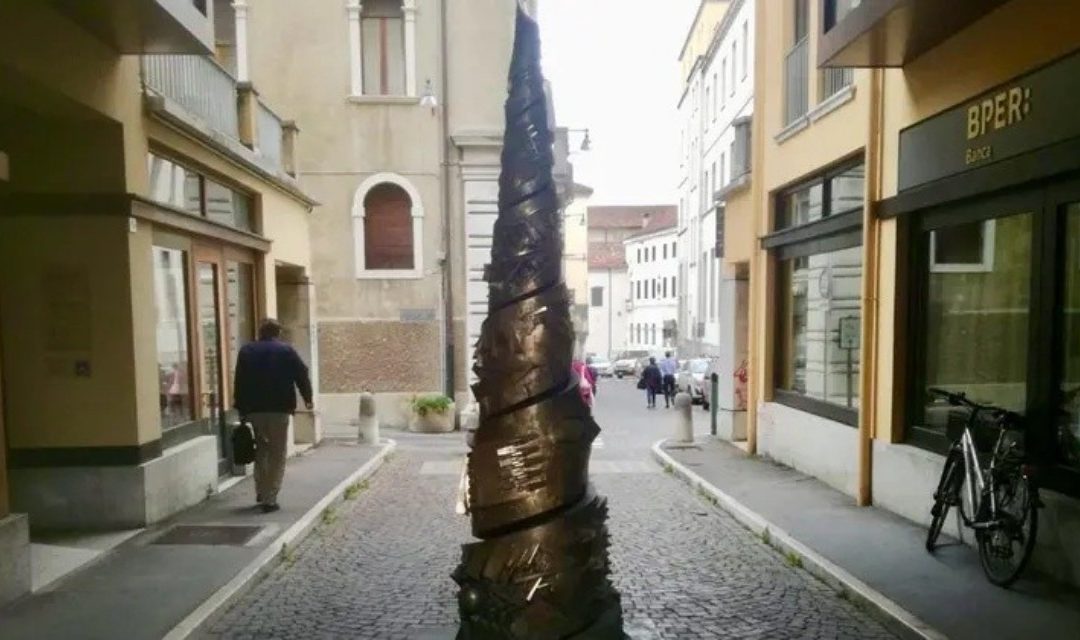 Addio ad Arnaldo Pomodoro: il grande scultore e il legame con Belluno