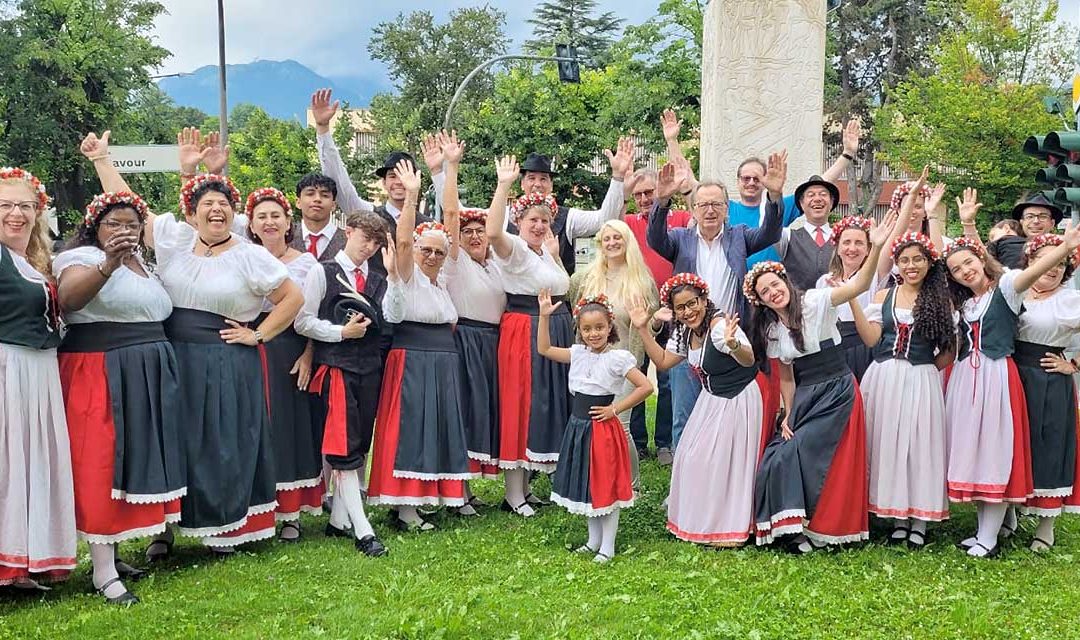 Il coro Stella Bianca di Jarinù (San Paolo) in visita al MiM Belluno per i 150 anni dell’emigrazione italiana ► VIDEO e FOTO