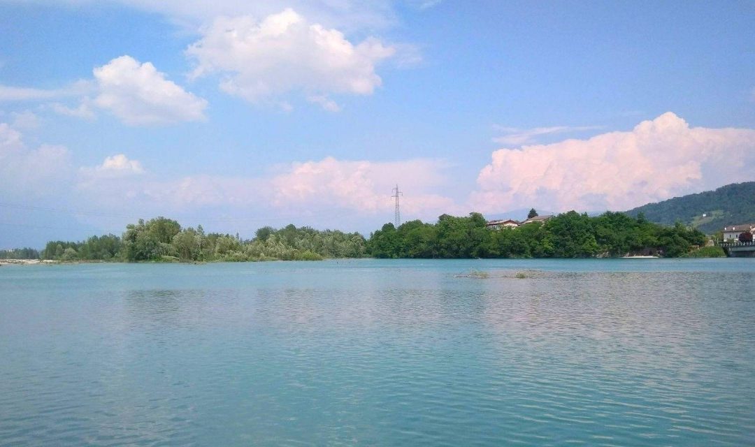 Lago di Busche, bacino quasi pieno: rischio piene e problemi per l’agricoltura