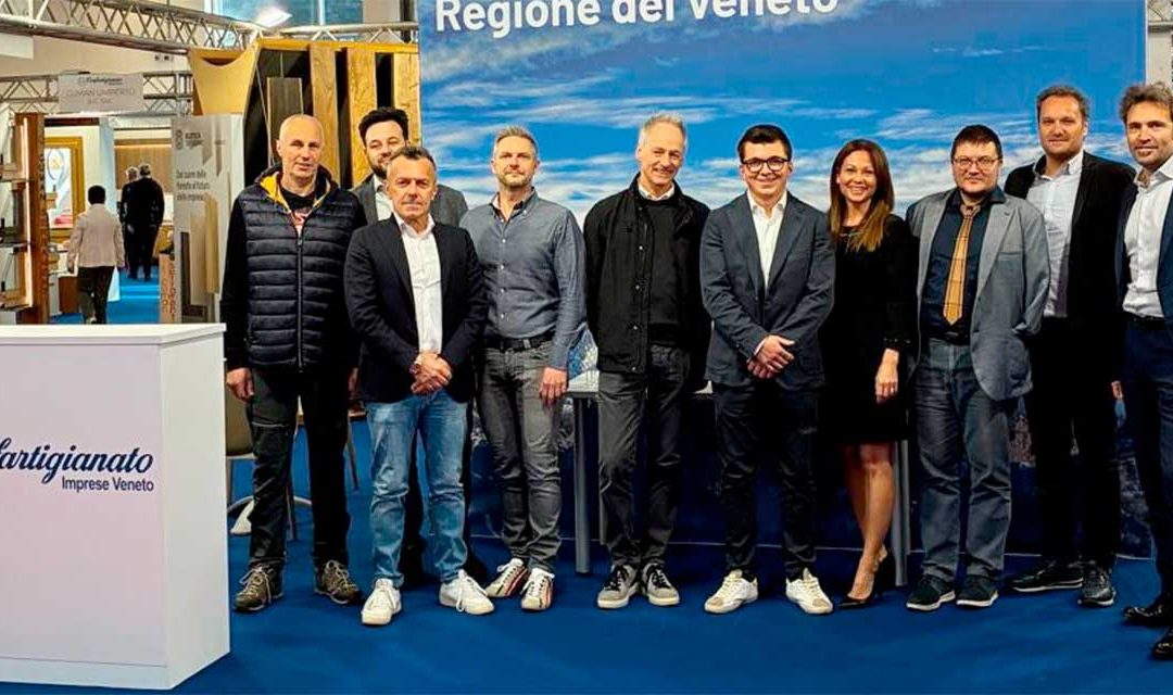 Il legno protagonista ad Arredamont