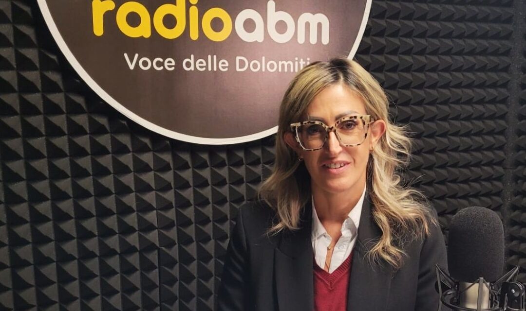 Tambre, le priorità del 2026: manutenzioni, sicurezza e residenzialità. L’intervento della sindaca Sara Bona a Radio ABM