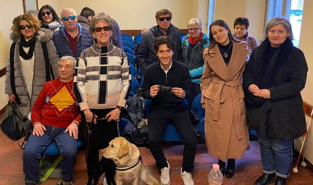 Tecnologia al servizio dell’autonomia: a Belluno la presentazione dei Ray-Ban Meta per le persone con disabilità visiva