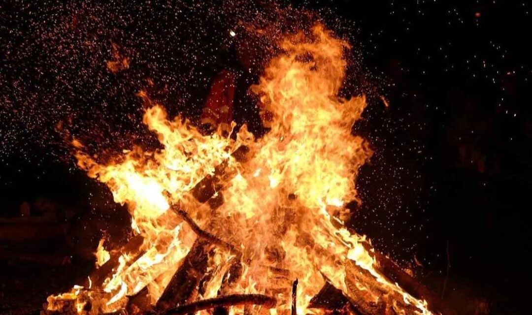 Borgo Valbelluna accende la primavera con “Brusa la Vecia”: appuntamento sabato 28 marzo a Pialdier