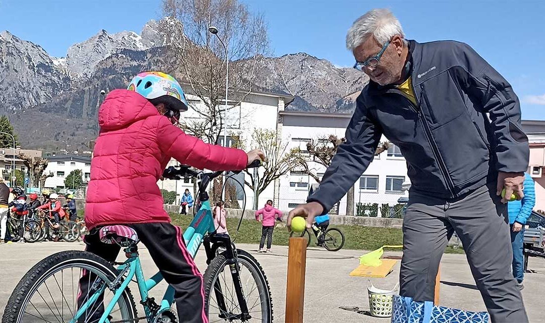 La bicicletta sale in cattedra: il bilancio delle attività educative di FIAB Belluno