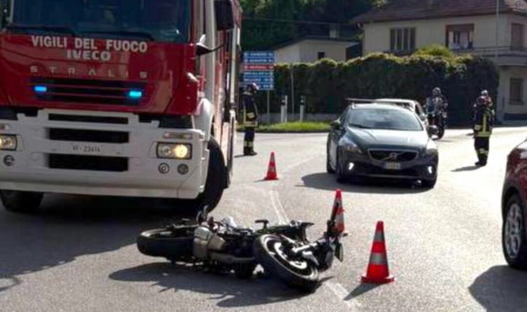Ponte nelle Alpi, scontro auto-moto a Cadola: ferito un motociclista sulla statale 51