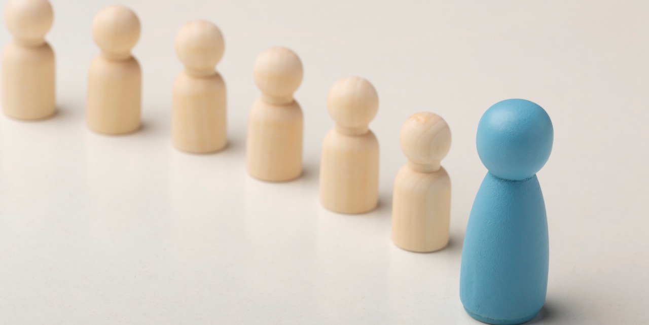 still-life-business-roles-with-various-pawns