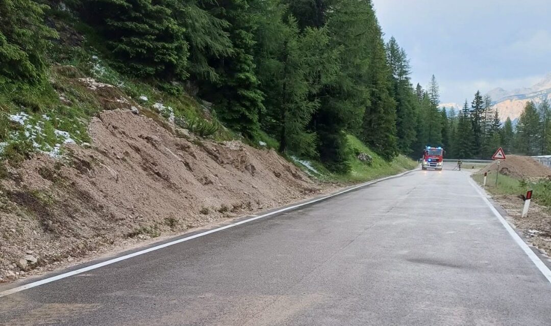 Viabilità Belluno: riaperto il Passo Falzarego, quasi ripristinata la circolazione sulla Feltrina