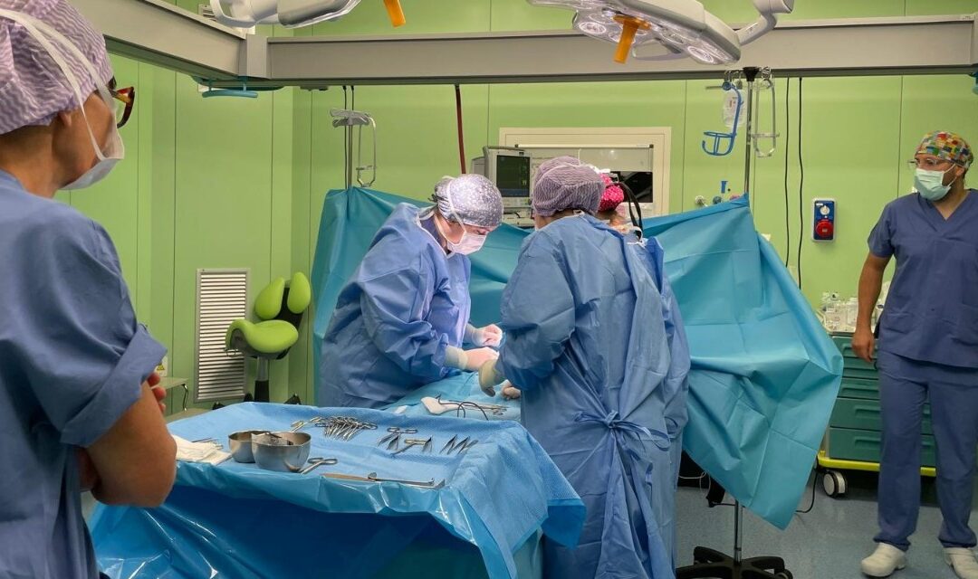 Chirurgia pediatrica all’ospedale San Martino di Belluno: tre bambini operati e dimessi nella prima giornata