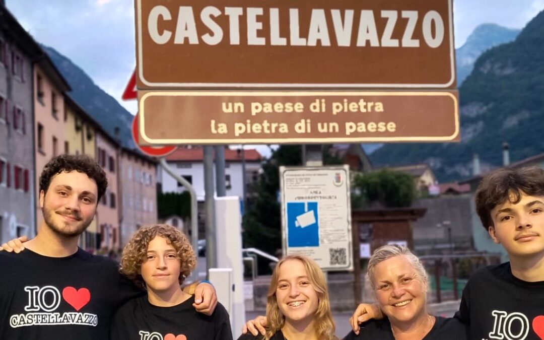 Castellavazzo compie cinque anni con “ArtigianArte”: arte, cultura e tradizione tra le vie del borgo