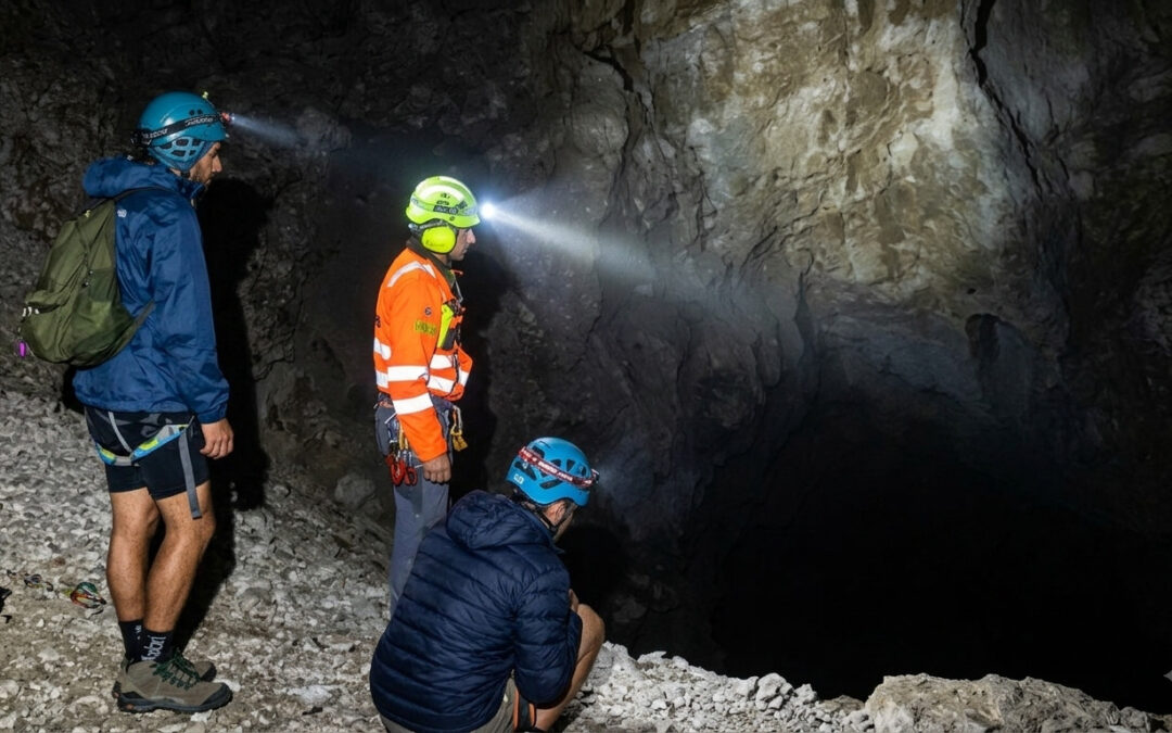 Intervento notturno sul Cristallo: coppia di escursionisti britannici soccorsa sulla Ferrata Dibona