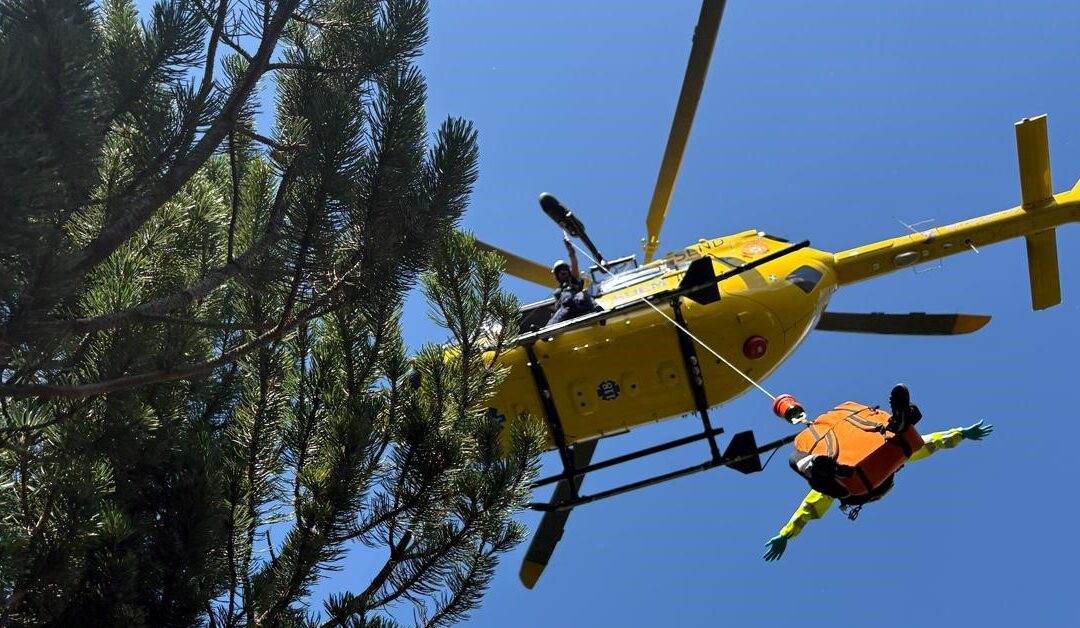 Cortina d’Ampezzo, ritrovato tra i mughi l’escursionista disperso: tratto in salvo dopo una notte sul Lavinores