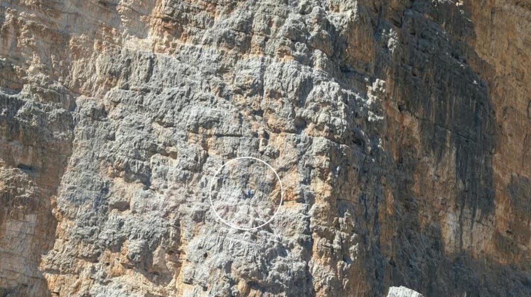 3 settembre. Doppio intervento dell’elisoccorso nel Bellunese: ferito un 81enne sulle Marmarole, salvati due alpinisti sulla Tofana