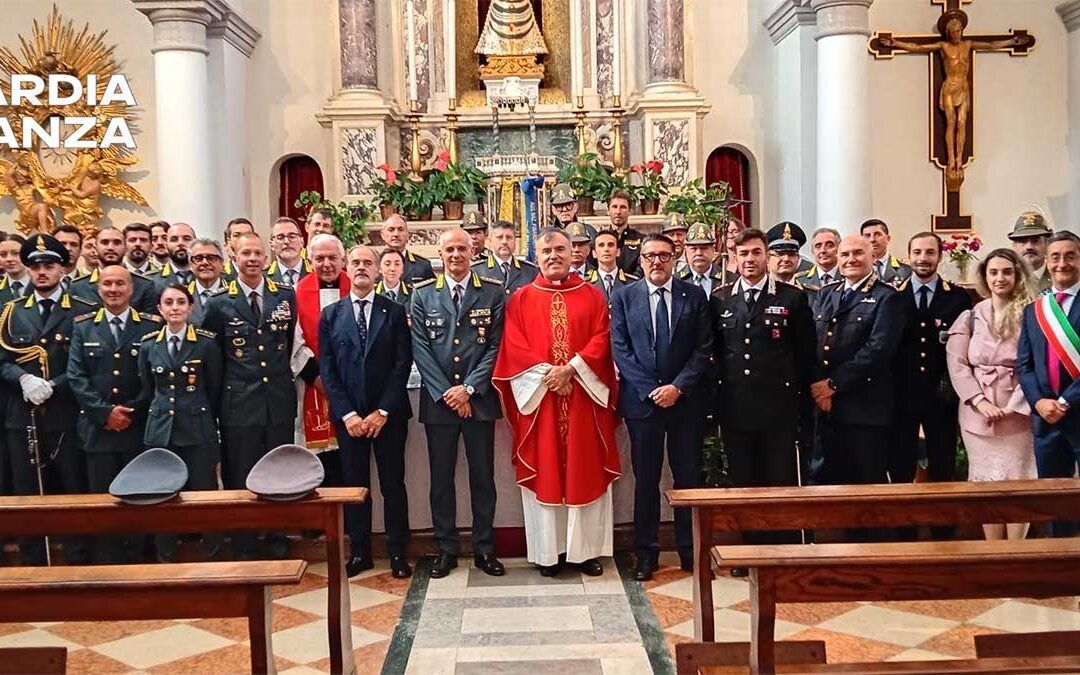 Belluno, la Guardia di Finanza celebra San Matteo: cerimonia solenne nella Chiesa di Loreto