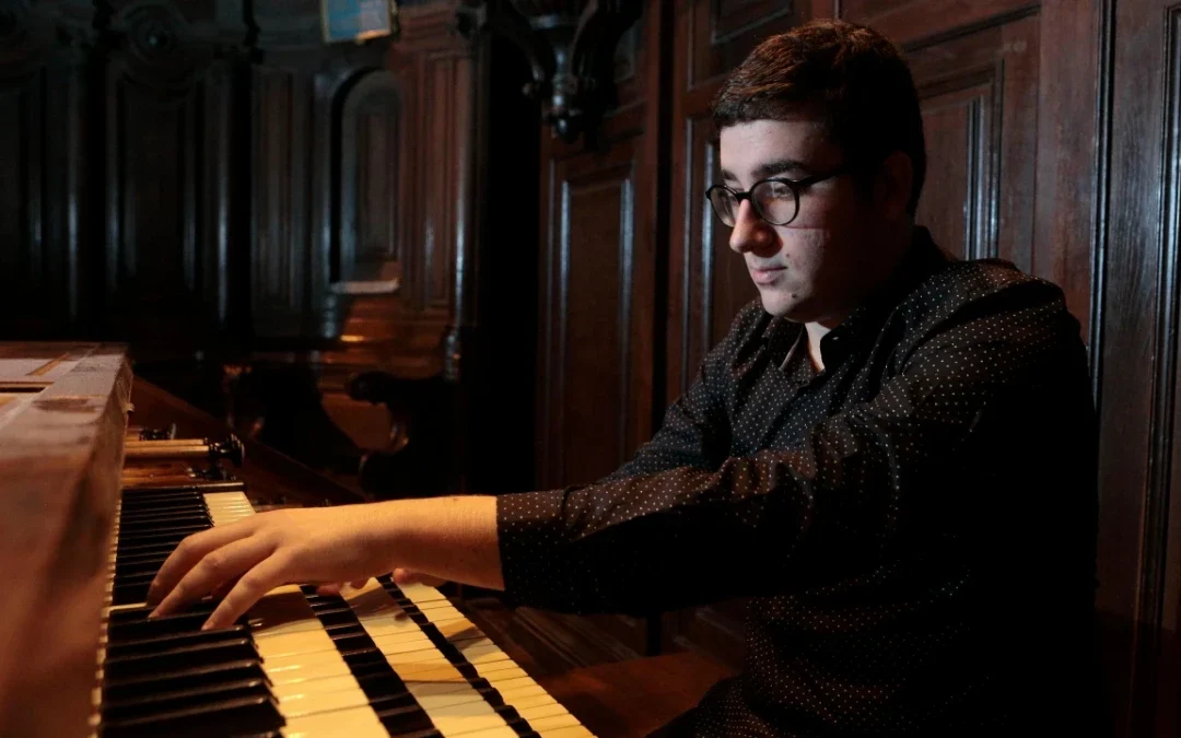 Abitare la Musica: a Rivamonte Agordino il concerto dell’organista Ignacio Arakistain chiude il ciclo organistico