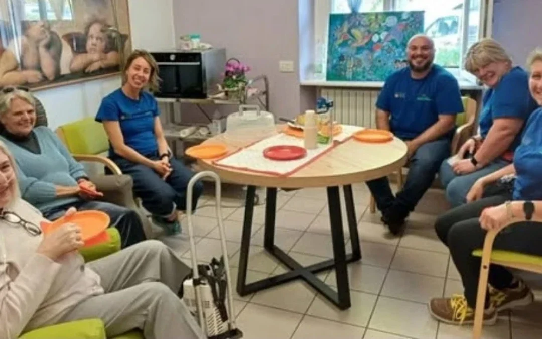 Feltre, speciale regalo all’Hospice “Le Vette”: una paziente dona un suo quadro alla struttura