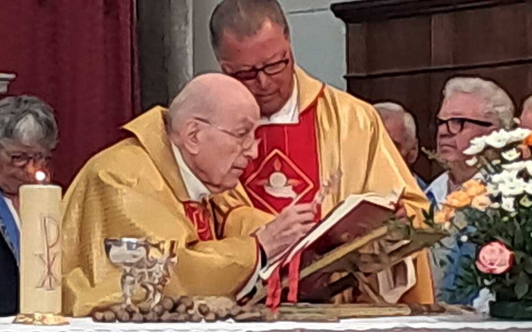 Castion celebra i 70 anni di sacerdozio di monsignor Ottorino Pierobon